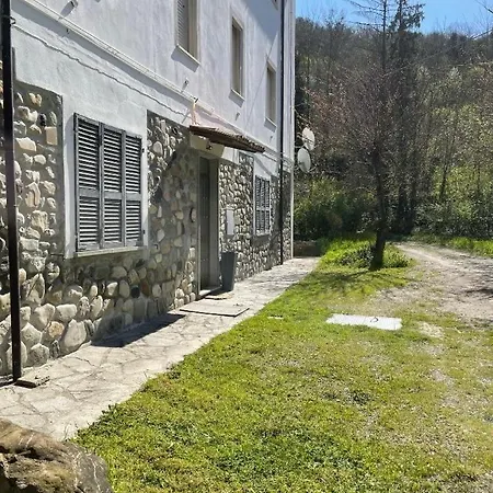 Casa Alleolina - Oasi Di Pace ボッビオ